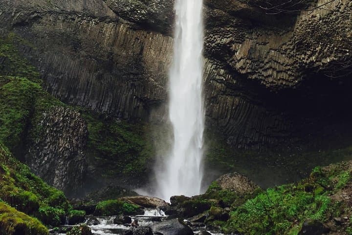 Private Columbia River Gorge Waterfalls Tour from Portland photo 5