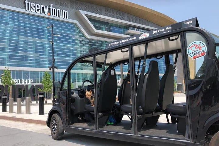 Discover Iconic Milwaukee: Lakefront, Art & Harley-Davidson Tour photo 2