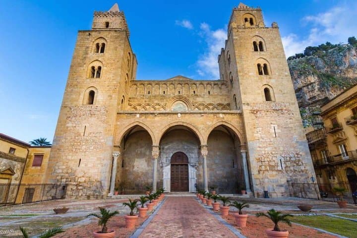 Monreale and Cefalù Day Tour: Norman Mosaics, Seaside Strolls & Sicilian Flavors