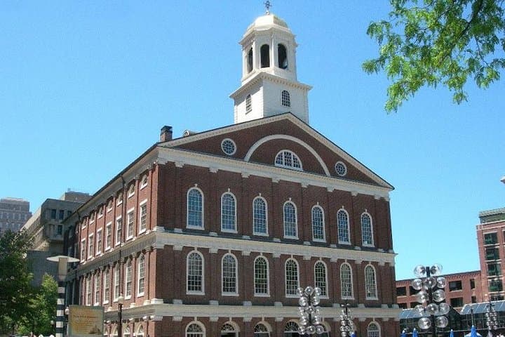 Explore Boston in Four Hours: A Private Walking and Driving Historic City Tour photo 4