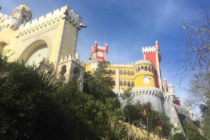 Sintra and Cascais Private Tour: Local-Run Day Trip from Lisbon
