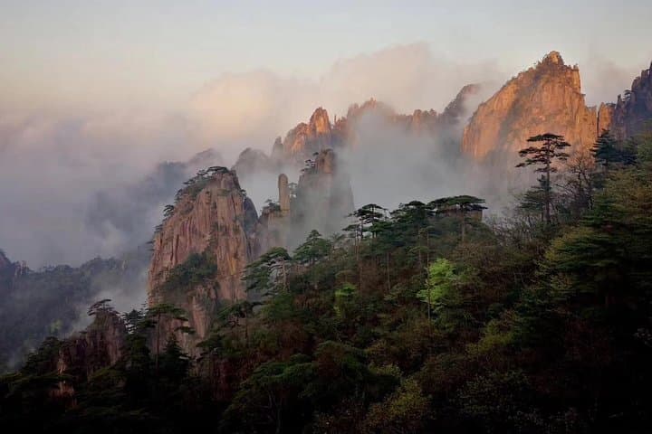 3-Day Mt. Huangshan & Ancient Villages: Bullet-Train Hiking from Shanghai photo 1
