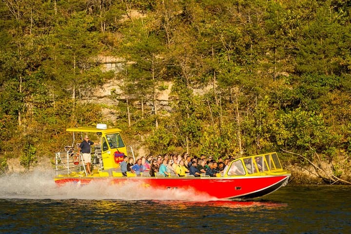Branson Jet Boats Adventure: High-Speed Ride on Lake Taneycomo photo 2