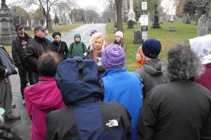 Chicago Hauntings Ghost Bus Tour: 3-Hour Night Ride Through the City's Dark History photo 2