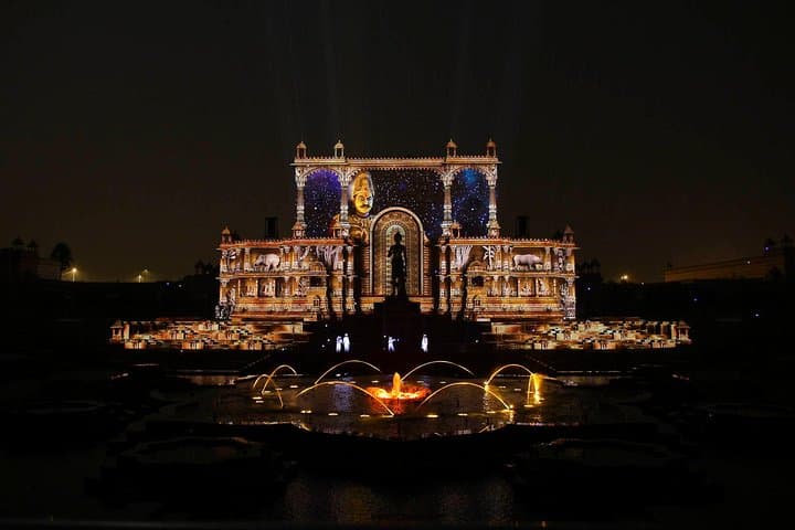 Akshardham Temple Exhibition, Light and Water Show — Guided Tour with Transfers photo 5