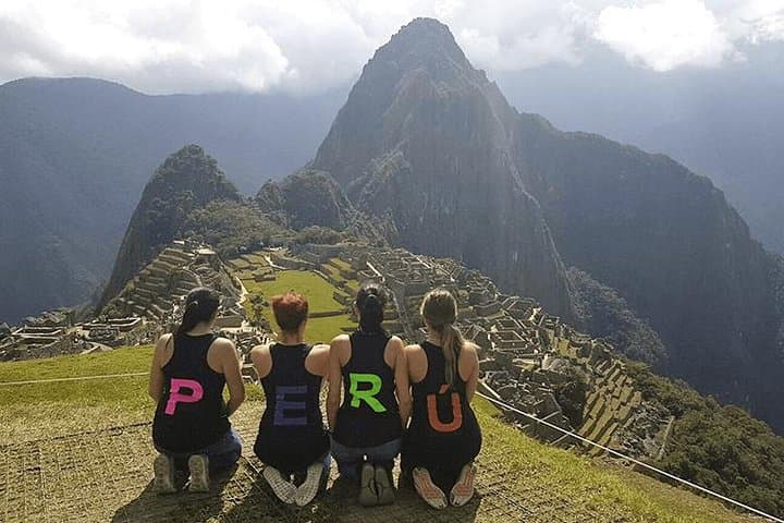 Huayna Picchu & Machu Picchu: 2-Day Overnight Adventure