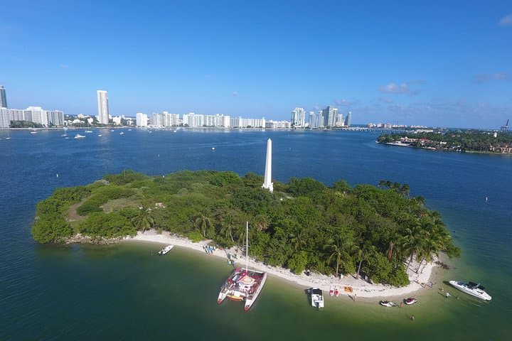 Miami 3‑Hour All‑Inclusive Party Boat: Open Bar & Skyline Cruise photo 5