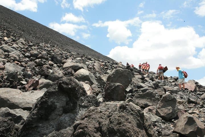 Stand-On-Black: Hiking Cerro Negro Volcano From Corinto photo 6