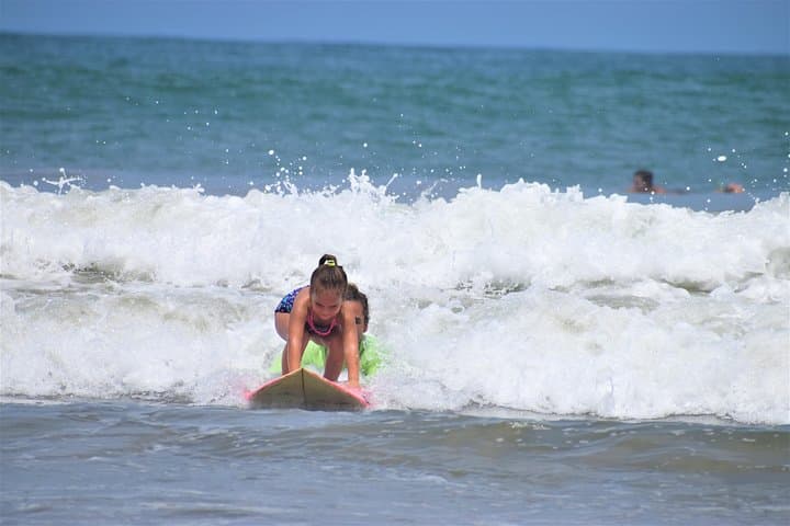Private Surf Lesson in Playa Grande: Personalized Coaching for Beginners & Intermediates photo 3
