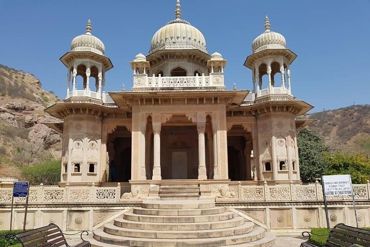 Extended Golden Triangle Tour: 6-Day Delhi–Agra–Jaipur with Mathura & Vrindavan photo 3