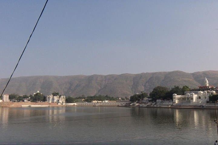 Same-Day Pushkar Tour from Jaipur: Pushkar Lake, Brahma Temple & Savitri Hill photo 4