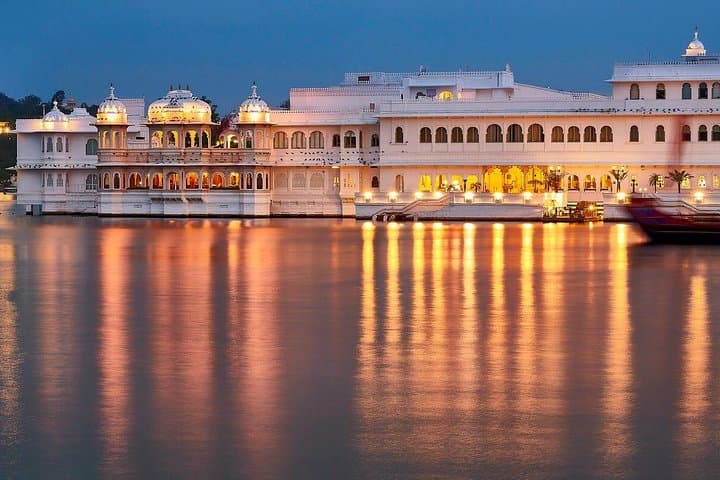 Best of Rajasthan in 14 Days: Forts, Lakes & Desert Sunsets photo 3