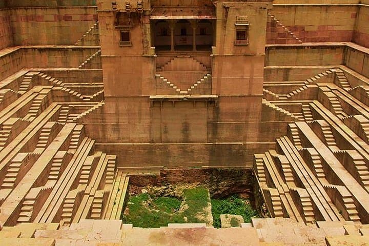 Rajasthan Forts & Stepwells: 8-Day Tour from Jaipur to Udaipur photo 3