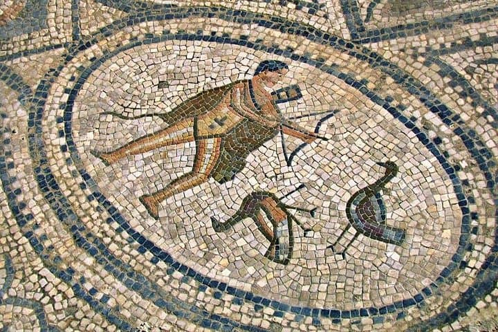 Meknes, Volubilis & Moulay Idriss Day Trip from Fes: Roman Ruins and Imperial Gates photo 4