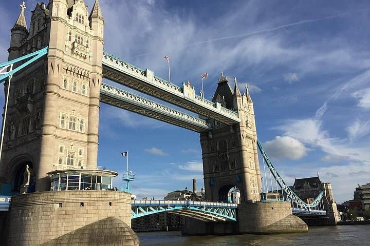 Private Walking Tour of London: Big Ben, Tower Bridge & London Eye photo 4