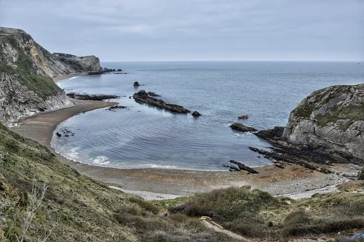 Half-Day Jurassic Coast: Lulworth Cove & Durdle Door Mini-Coach Tour from Bournemouth photo 4