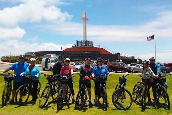 Electric Bike Tour La Jolla & Mount Soledad — SoCal Riviera Coastal Ride photo 1