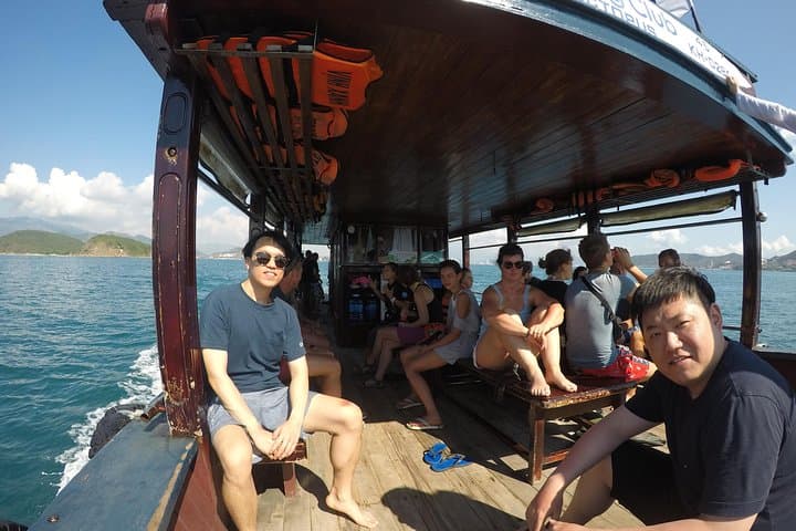 Snorkeling Hon Mun & Dam Bay — Coral Reefs of Nha Trang photo 5