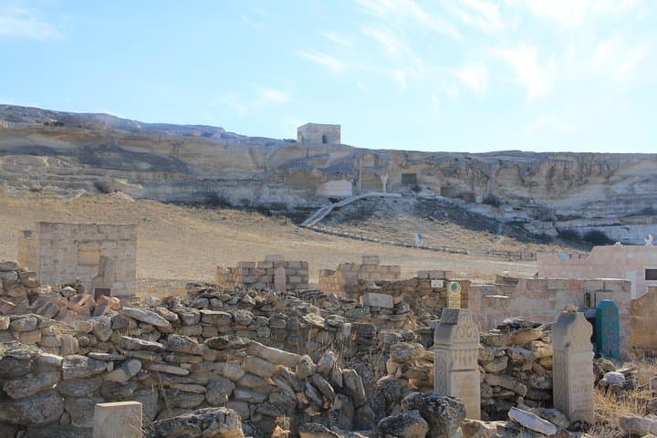 Explore Mangistau: 3-Day Wildlands and Desert Formations Tour from Aktau photo 4