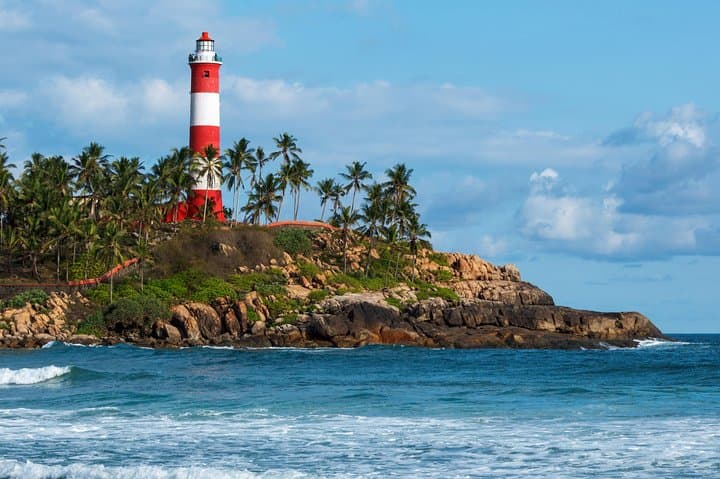 14-Day South India Tour: Kerala Backwaters, Western Ghats & Temple Cities photo 2