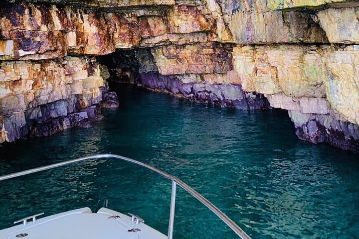 Polignano a Mare Cave Boat Tour with Aperitif: Swim Stops & Cliff Caves photo 2