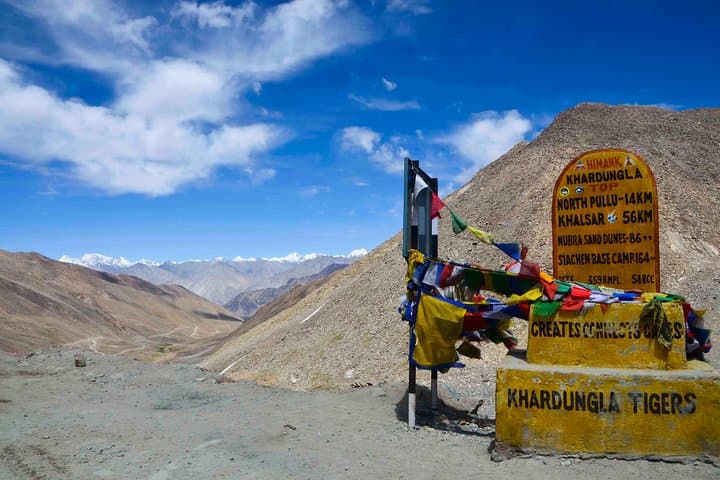 Amazing Ladakh: 7-Day Leh, Nubra & Pangong High-Altitude Circuit photo 3