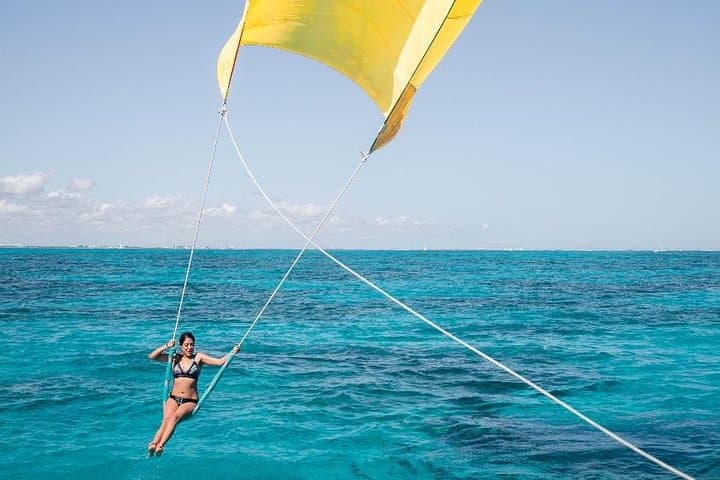 Catamaran to Isla Mujeres: Snorkel, Open Bar & Beach Club Day Trip from Cancun photo 2