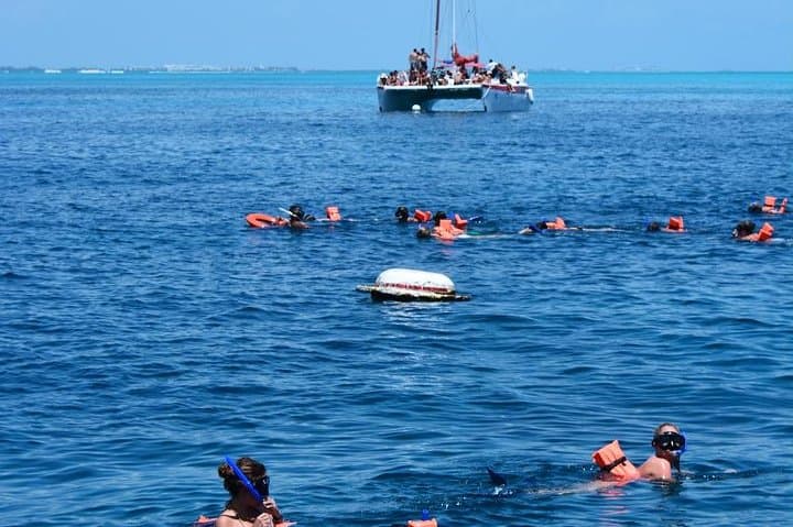 All-Inclusive Catamaran to Isla Mujeres from Cancun: Snorkel, Beach Club & Open Bar photo 5