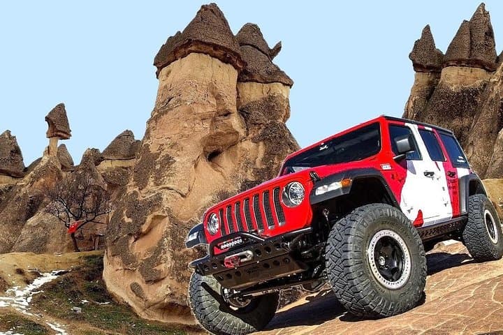 Cappadocia Jeep Safari: Sunrise & Sunset Jeep Tour with Champagne Celebration