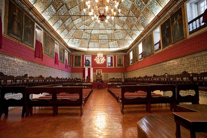 Skip-the-Line University of Coimbra Guided Tour — Joanina Library, Royal Palace & Chapel photo 3