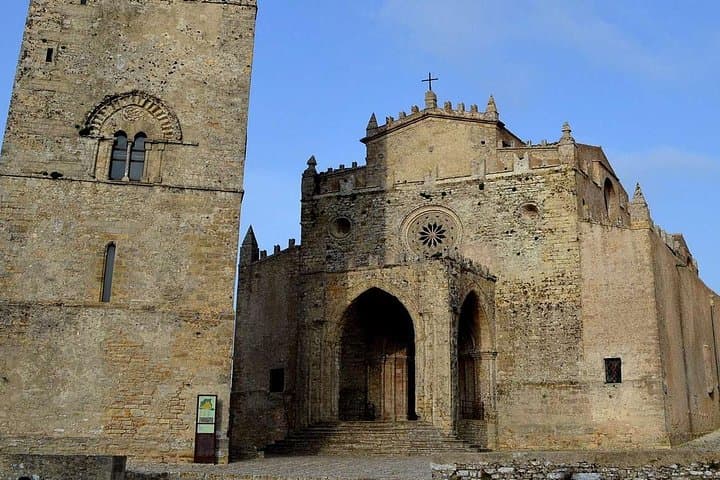Erice and Segesta Day Tour: Medieval Erice, Segesta Ruins & Sicilian Cannoli photo 2