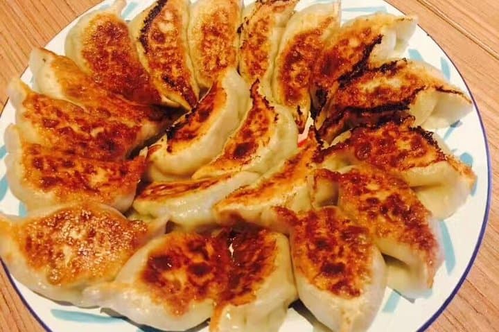 Beijing Hutong Bike Tour: 4-Hour Private Ride with Dumpling Lunch photo 5