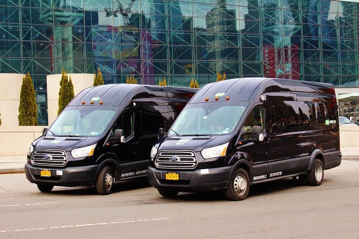 Private All-Inclusive NYC Departure Transfer to JFK, LGA & EWR photo 5