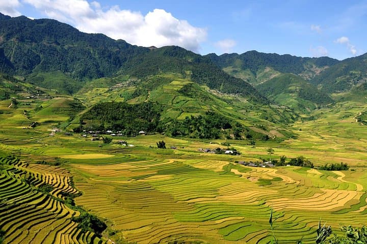 5-Day Northern Vietnam Combo: Lan Ha Bay, Sapa & Ninh Binh Highlights