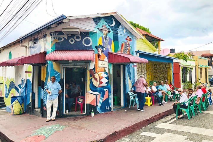 Hidden Treasures of Santiago: Monument Views, Murals & Market Stroll photo 2