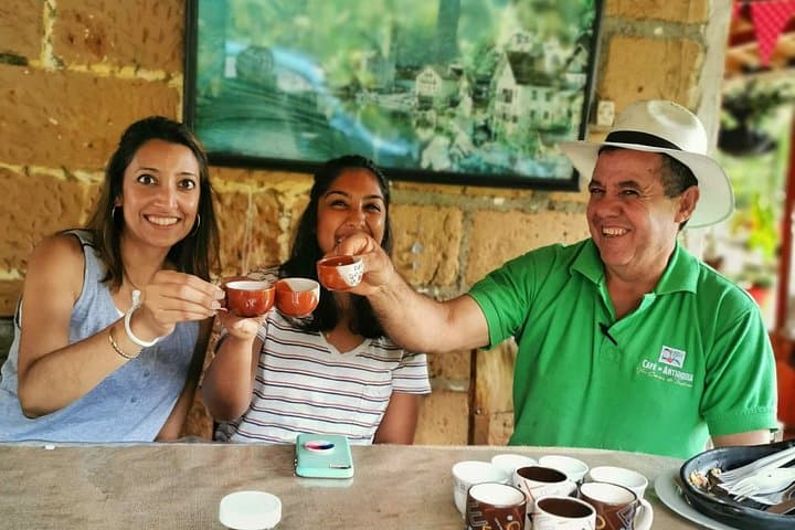 Medellín Coffee Farm & Horseback Tour: Ride, Roast, and Taste photo 4