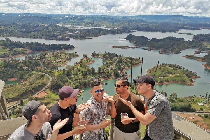 Guatapé & Peñol Rock Private Day Trip — Climb, Fruit Tasting & Zócalos Walk photo 4