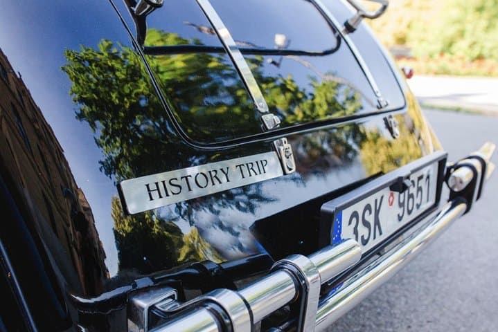 Prague Vintage Mercedes Grand City Tour — Private 2-Hour Cabriolet Experience photo 2