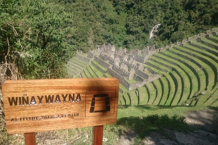 2-Day Private Short Inca Trail to Machu Picchu: Wiñay Wayna, Sun Gate & Sunset Access photo 1