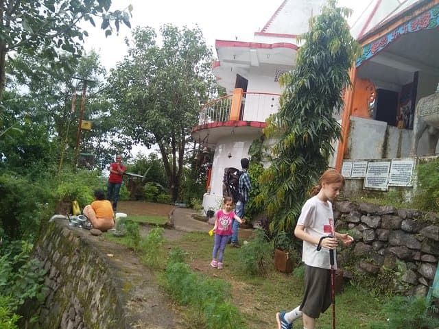 Caving Tour Near Rishikesh: Kailash Cave, Temples & Waterfall (6 hrs) photo 6