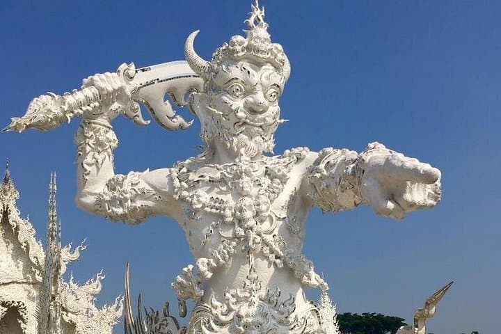 Chiang Mai to Chiang Rai: White, Black & Blue Temples plus Golden Triangle Boat Trip photo 4