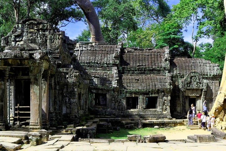 Angkor Wat Sunrise Cycling Tour: Early-Morning Temple Ride in Siem Reap photo 6