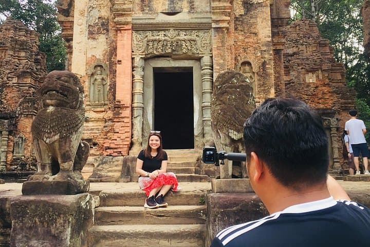 Kampong Kleang and Bakong Temple One-Day Tour — Floating Village & First Temple Mountain photo 4