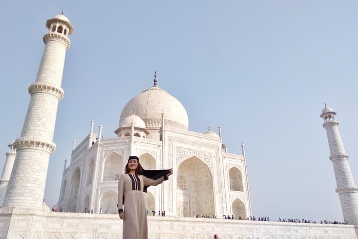 Taj Mahal Superfast Train Day Tour from Delhi: Full-Day Itinerary photo 2