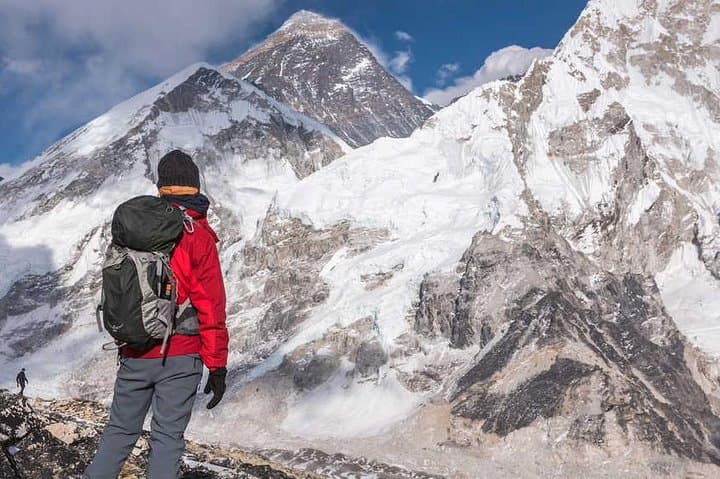 Everest Base Camp Trek with Luxury 5-Star Accommodation — 16-Day Guided Route photo 2
