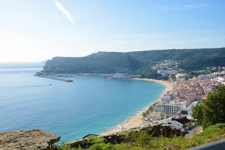 Private Lisbon Coastal Luxury Tour: Sintra & Arrábida Beaches photo 6