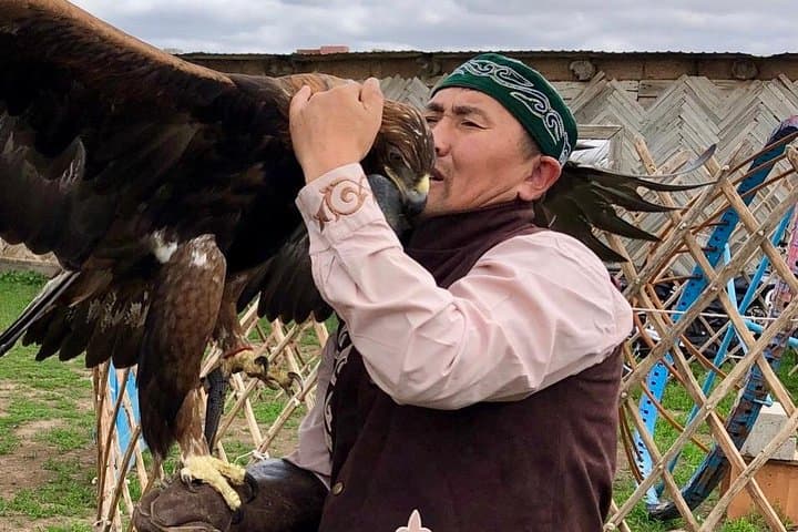 Visit Kazakh Eagle Hunters Near Astana: Yurt Life, Beshbarmak & Horse Riding