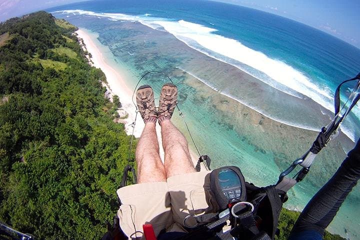 Soaring Above Paradise: Bali's Exhilarating Paragliding Adventure photo 3