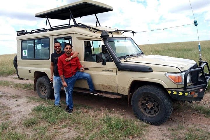 4-Day Kenya Safari: Tsavo East, Tsavo West & Amboseli — Big Five Game Drives photo 2