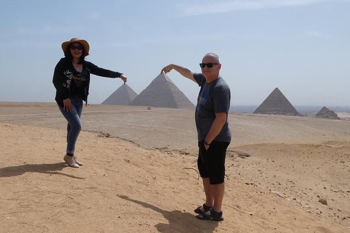 Cairo Layover: Pyramids, Egyptian Museum, Camel & Felucca Experience photo 5